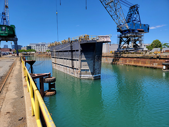 Dock lock construction in water